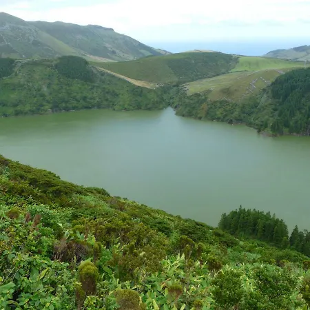 Fajazinha Feriehus Faja Grande